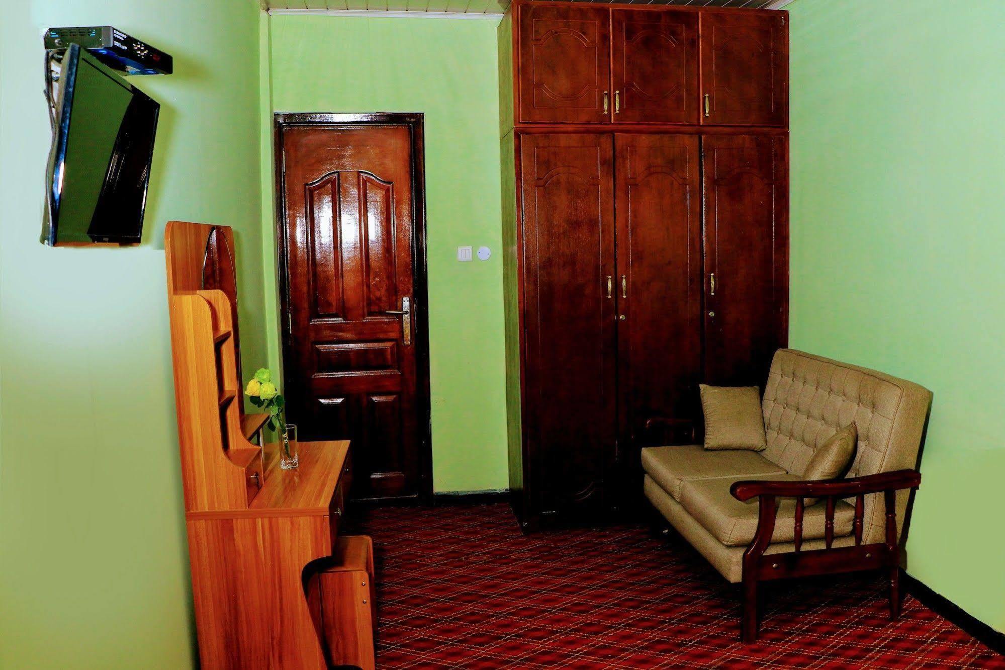 Keba Guest House Addis Ababa Exterior photo